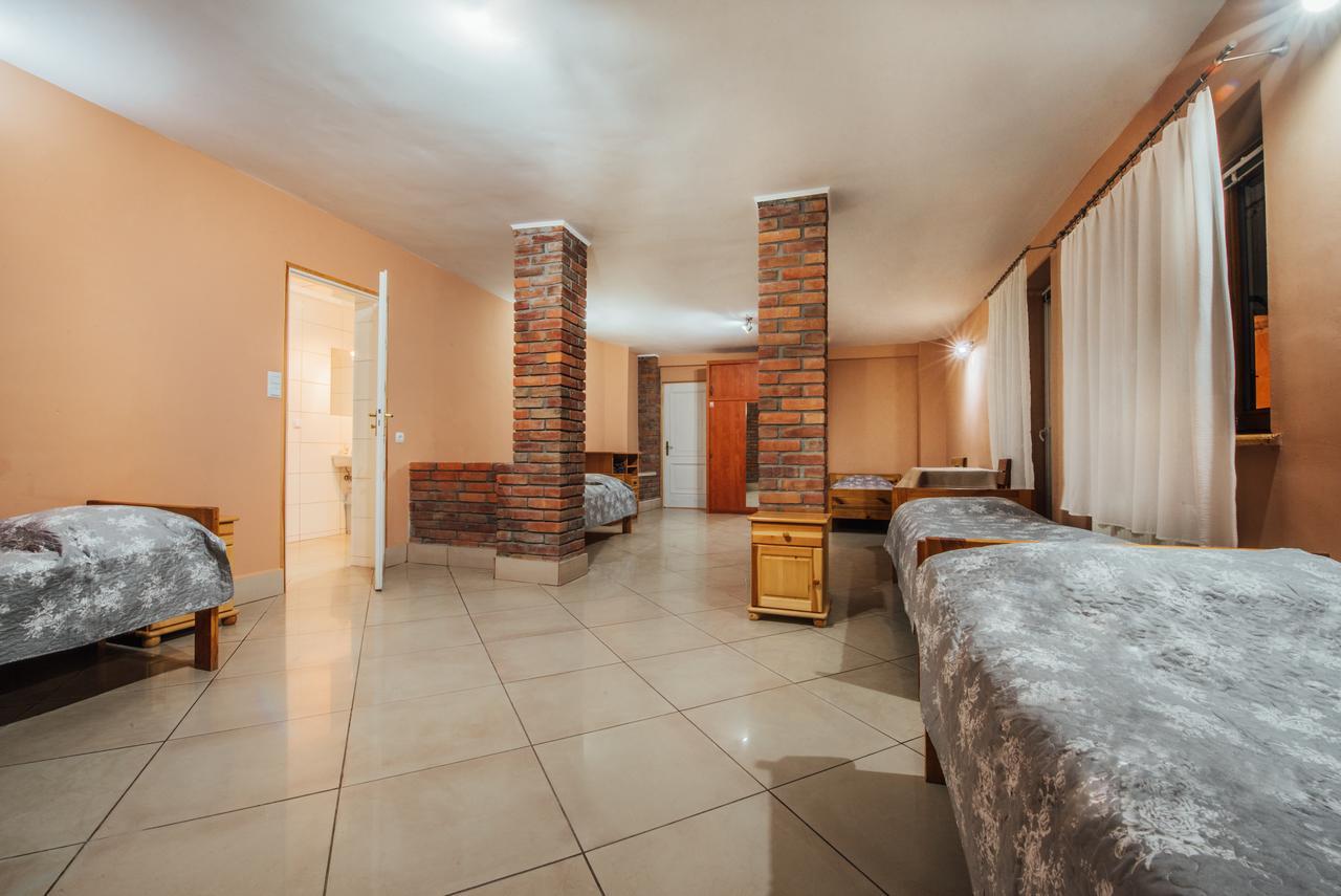Hotel Orzel Zamość Buitenkant foto
