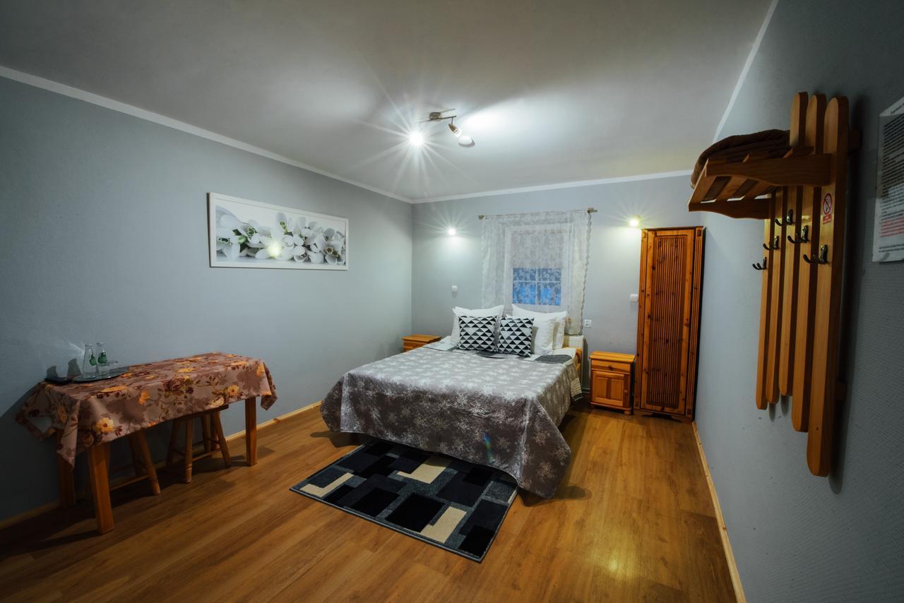 Hotel Orzel Zamość Buitenkant foto