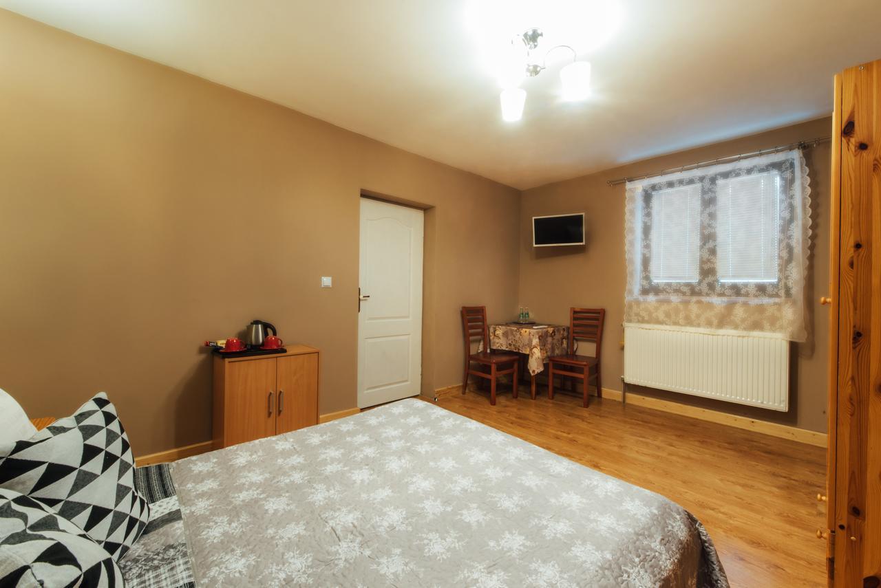 Hotel Orzel Zamość Buitenkant foto