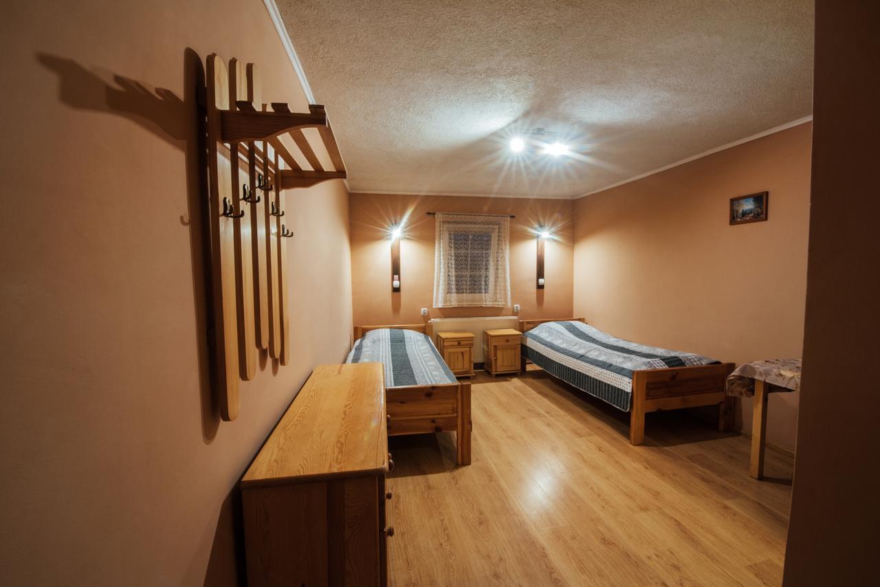 Hotel Orzel Zamość Buitenkant foto